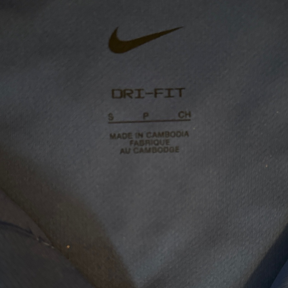 Nike Men's Royal Blue Polo Shirt - Picture 2 of 4